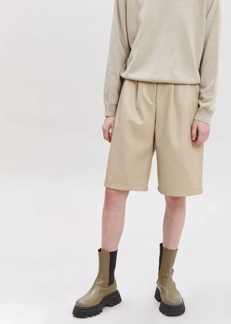 「短裤」也能穿得体面？这些穿法让男女都动心