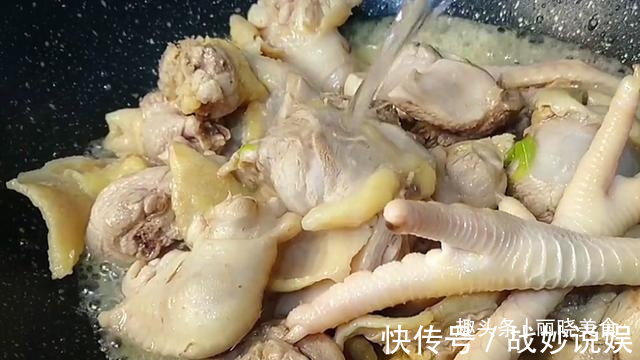 鸡肉|炖鸡汤，切记“三放”“三不放”的小窍门，汤鲜味美，好喝无腥味