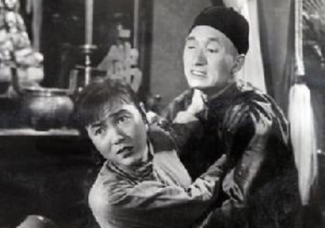 景象|旧社会的大地主,欺压百姓、无恶不作的大恶霸,一出旧社会的景象