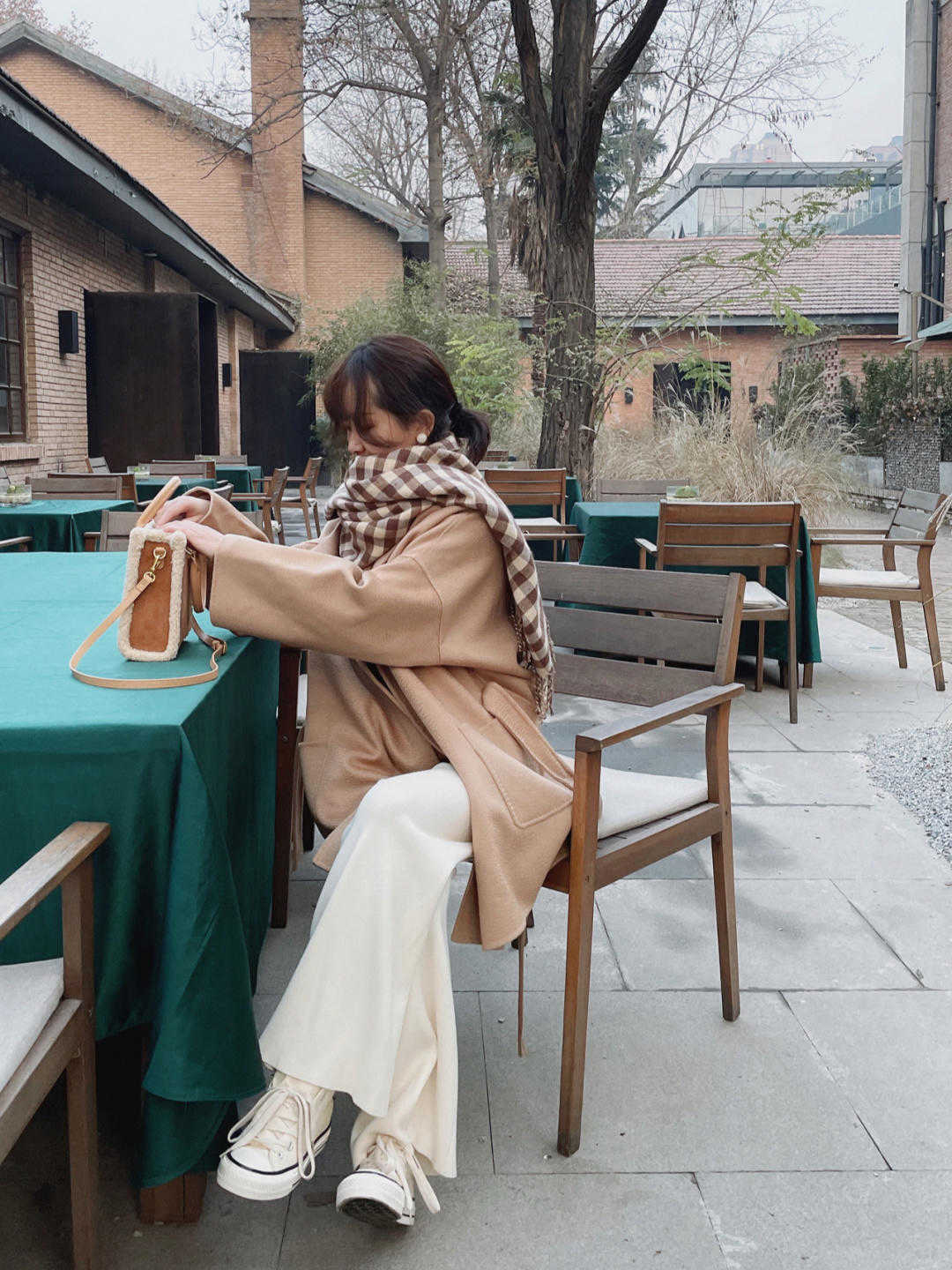 五分裤|立冬以后流行的裤子别乱穿,记住几个法则,特别是小女生,更要注意了