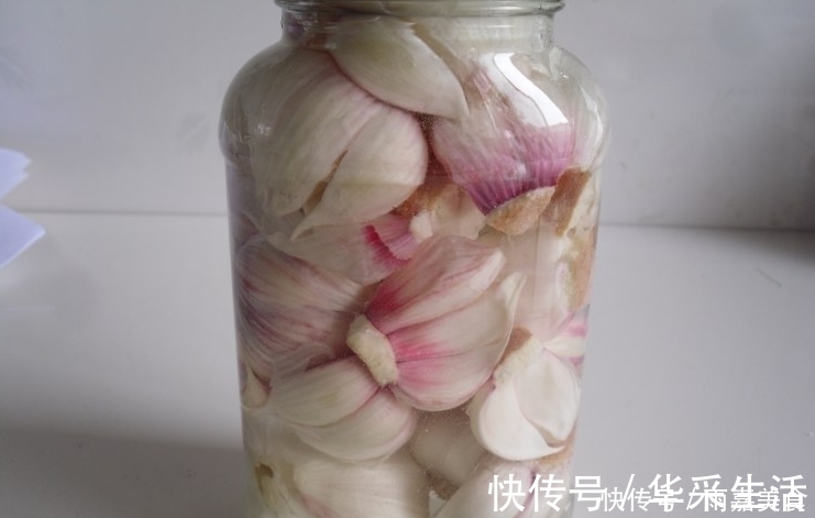 晾干|“腌糖醋蒜”只放糖和醋？错了，如果少了它，蒜又苦又涩，还易坏