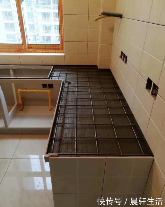 耐用|用瓷砖做的橱柜好不好?装修房子是否值得做一套?