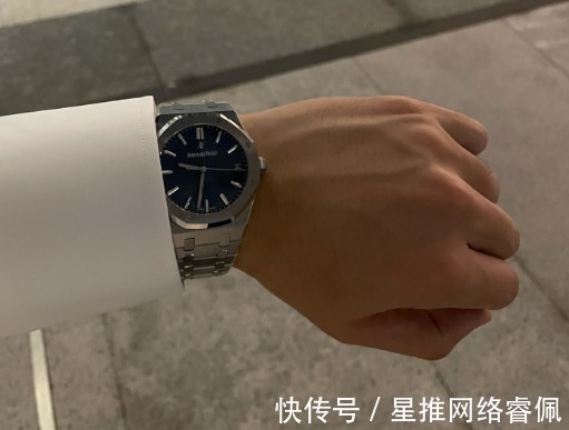 腕表|爱彼皇家橡树15500腕表的那一抹蓝,谁能承受得住