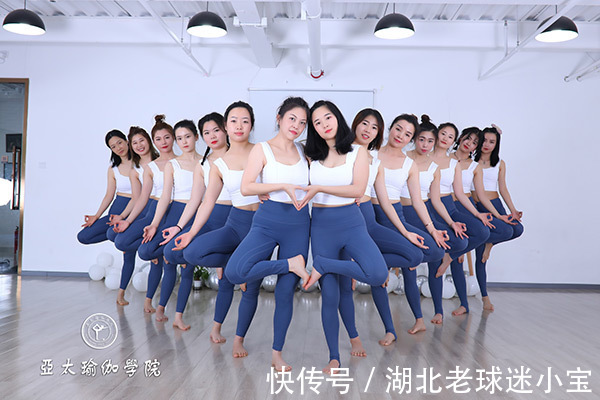 教练|瑜伽教练培训前景怎么样？