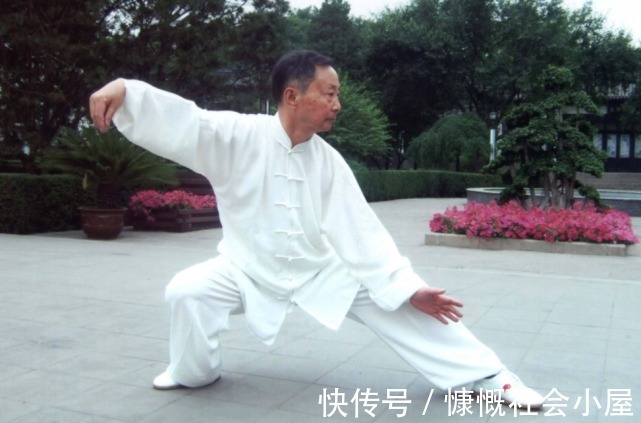 食盐|28岁女子高血脂加重，医生直言：家里2种“调味料”，炒菜时尽量少放