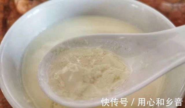 姜撞奶|夏天的姜这样吃香甜可口,掌握3个关键点,在家做也能百分百成功!