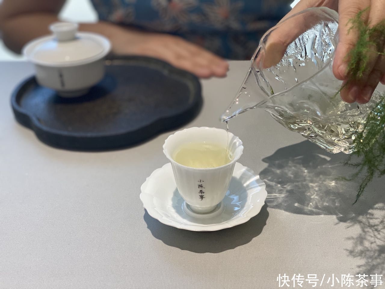 选茶|白茶要怎么冲泡才好？从选茶，到选器，择水，水温，教程很细致