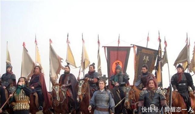 调整|梁山随着人员不断增多,内部职务多次调整,其中受益最大的是他们!