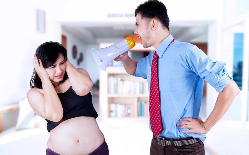 小唯|怀孕后,准爸爸有四种行为,容易影响胎儿大脑,孕妈需马上拒绝