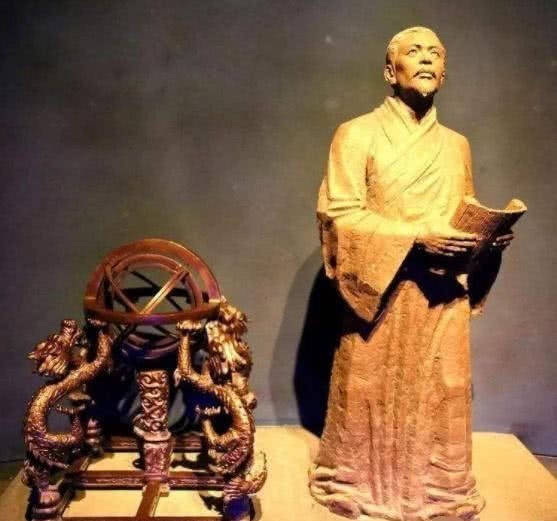 个姓|别人问“您贵姓”时,大家一般都说“免贵”,但有3个姓不用这样说!