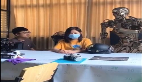 霍金|关于人工智能的测试,机器人是否拥有情绪?霍金预言会成真吗?