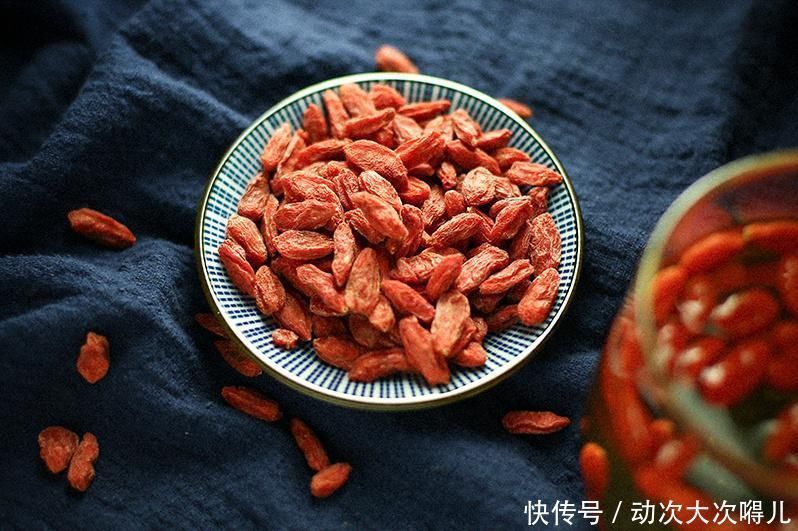 早上补阳,晚上补阴精力不足,熬夜的人就吃它吧