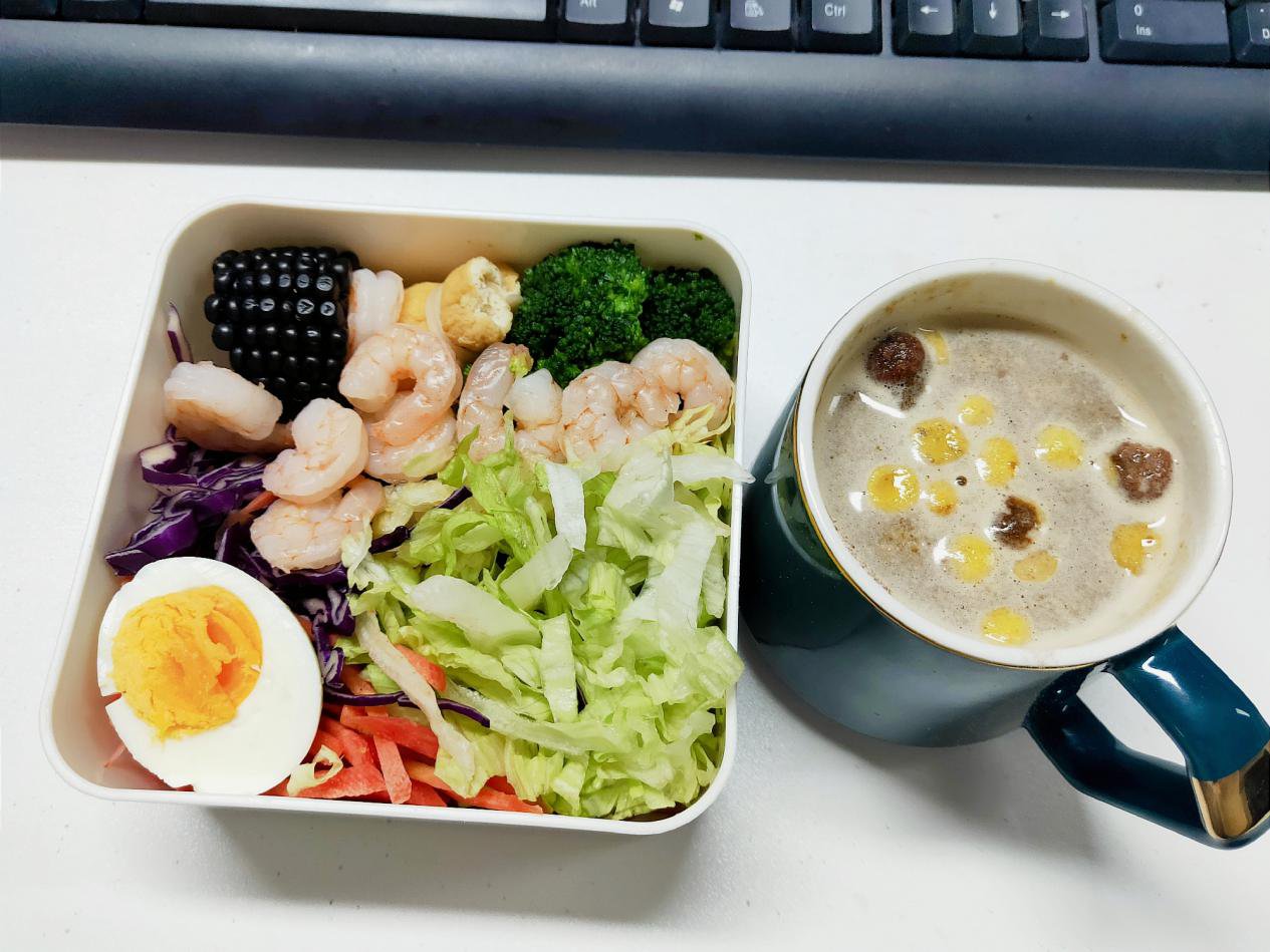 糙米饭|3招教你制作可口热量低的减脂餐，附上7天不重复的减脂食谱参考