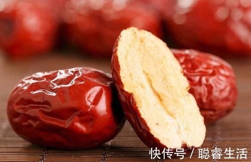 养胃|经常吃点红枣, 5个好处很养人, 不爱吃的朋友可惜了!