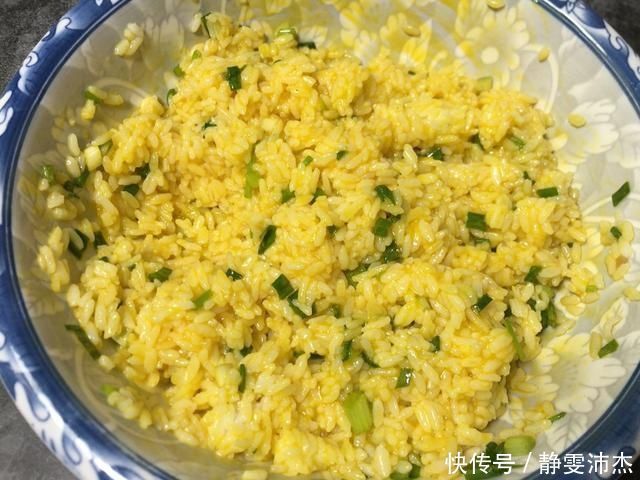 包子油条靠边站,早餐就吃它,不用面粉,不加水,10分钟上桌,香