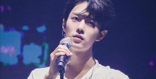 小飞侠|开小灶“新作”上线,小飞侠“另类创作”看哭路人,令人感动