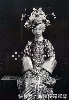 格格|实拍清朝的十二位格格,有日军间谍,有的就连慈禧都要让三分