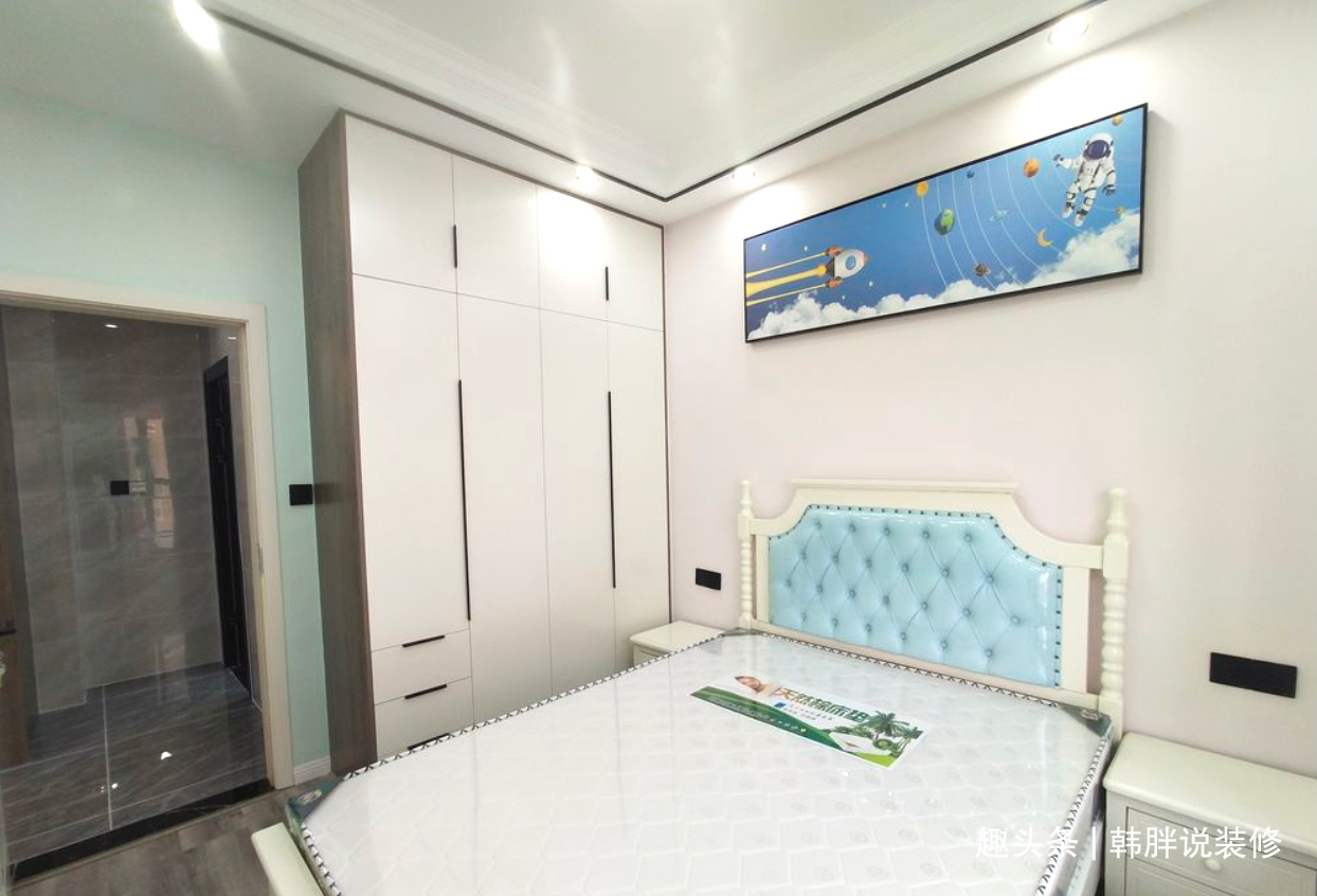 飘窗|晒晒正在通风的90㎡新房,全屋贴瓷砖,清新大气家人都很喜欢