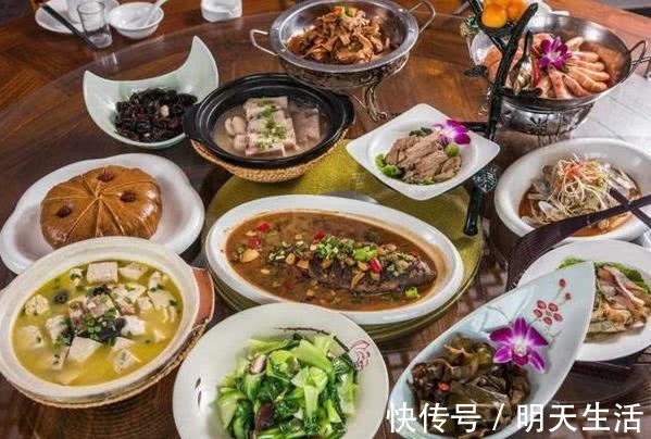 习惯|晚餐有3个“短命”习惯,若你1个不占,恭喜,长寿在悄悄靠近你