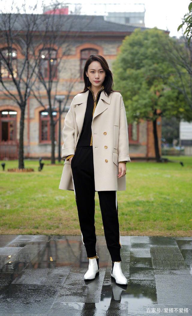 长度|收起你的阔腿裤吧,今年的“裤王”是它,显高显瘦,小个子也合适