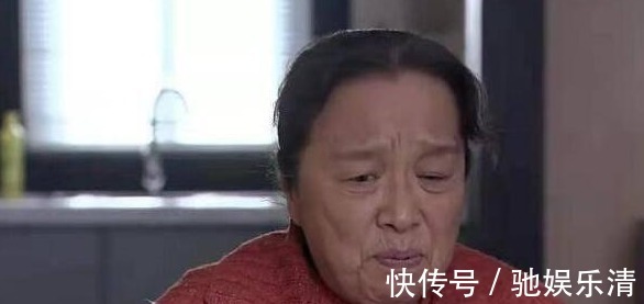 豆豆|7岁孩子自述奶奶、姑姑训妈妈,爸爸打妈妈,妈妈走了,我很惨