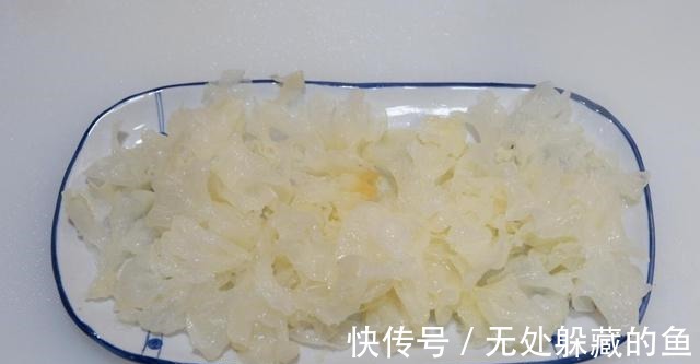 清甜|苹果银耳羹,清甜可口,营养好喝,女人要常喝!