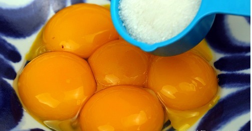 点名|1瓶牛奶6个鸡蛋,教你好吃做法,3天不做孩子就点名要,比肉还香