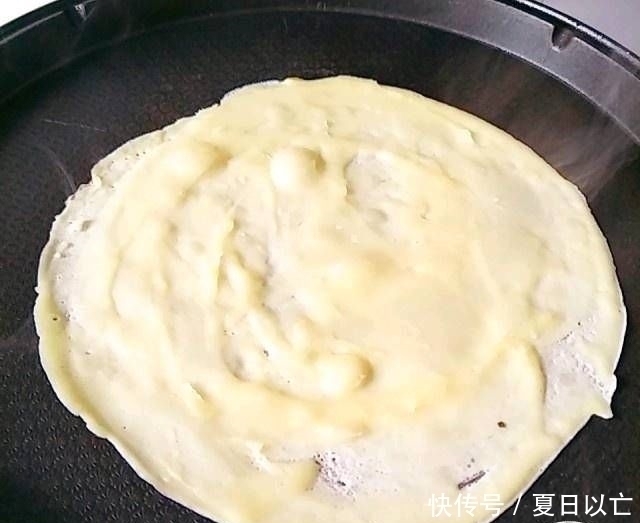 韭菜盒|薄饼韭菜盒，清爽柔软，省去揉滚步骤，省时省力