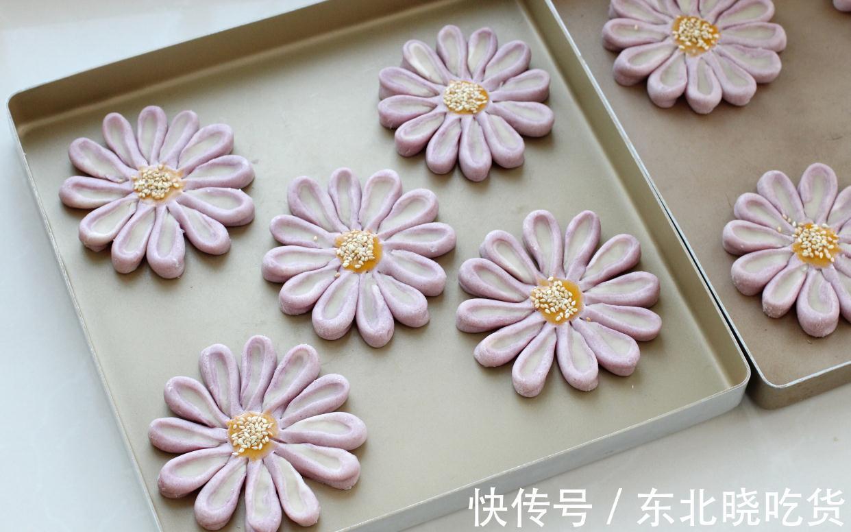 美到不舍得吃的中式点心，香酥可口颜值高，甜而不腻一碰直掉渣！