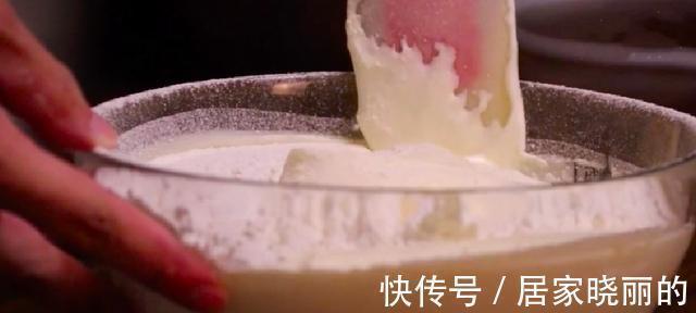 无水蜂蜜脆皮蛋糕的详细做法,外皮酥脆,不加一滴水,非常好吃!