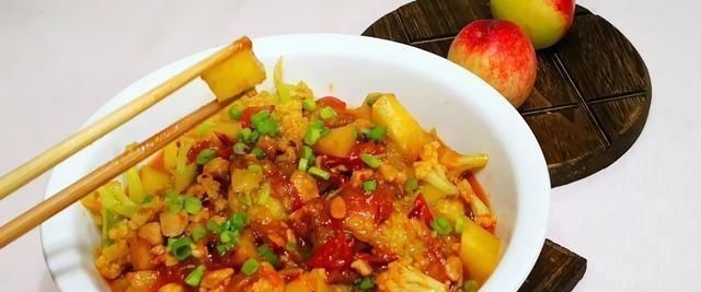 午饭我用它代餐,一个月下来,腰身细了,赘肉没了,好吃又顶饱