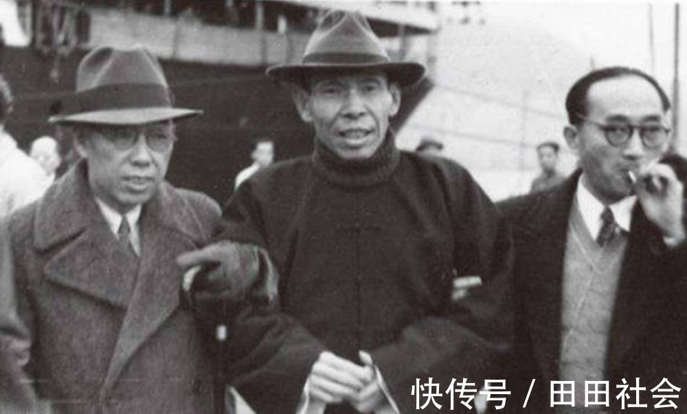 杜月笙!杜月笙一生散财无数,真落魄时却借钱困难,唯他立马甩出百万支票