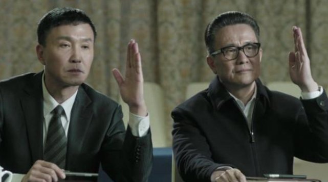 靳东《突围》今晚首播，12位戏骨助阵，3大看点，真正的王炸来了