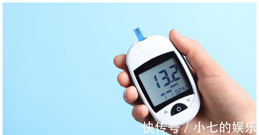 血糖|糖尿病人喝茶能降血糖吗？他亲自实验，试了三种茶，结果让他想不