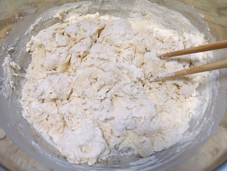 它是被“误解”最多的菜，切碎包成饺子，越吃越香，好多人不懂吃