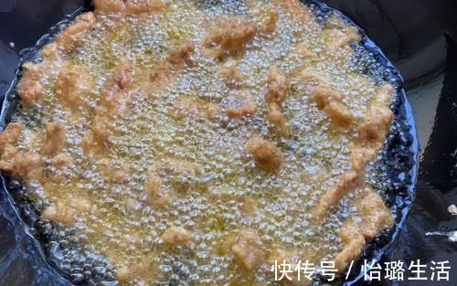 一道菜|炸酥肉，每年过年我家必不可少的一道菜，因为太好吃了！