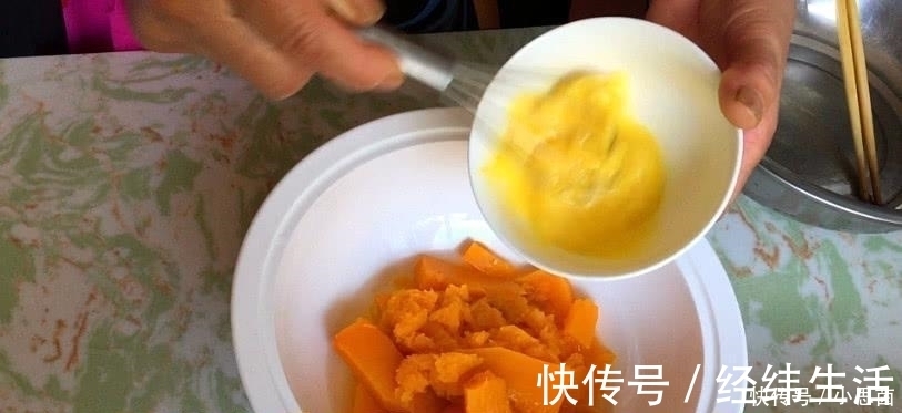 鸡蛋灌饼|一碗面粉,1个鸡蛋,做出最独特面食,3锅不够吃,比馒头好吃10倍