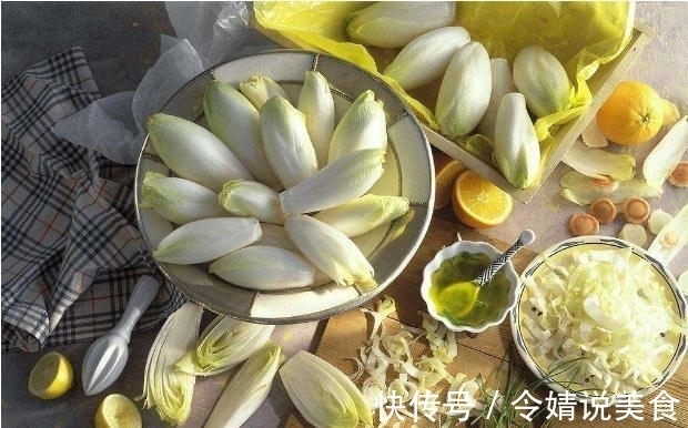 花盆|路边捡个“废根”,扔花盆里,2个月长成高价盆栽,一斤卖80元