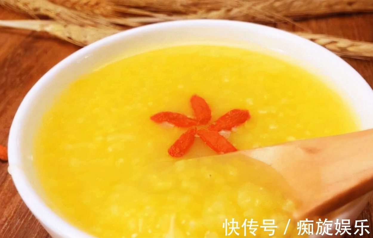 食物|冬天来了,女性常吃三种食物,滋养皮肤,排毒抗衰,显年轻!