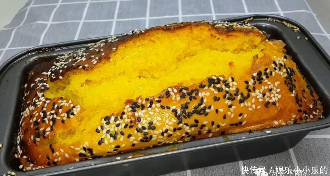 冬天面包别出去买了,教你这么做,松软香甜还营养,小朋友都喜欢