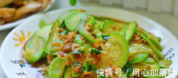 小鹿|5分钟就能做好一道快手家常菜,简单又好吃,还能补钙,老少皆宜!