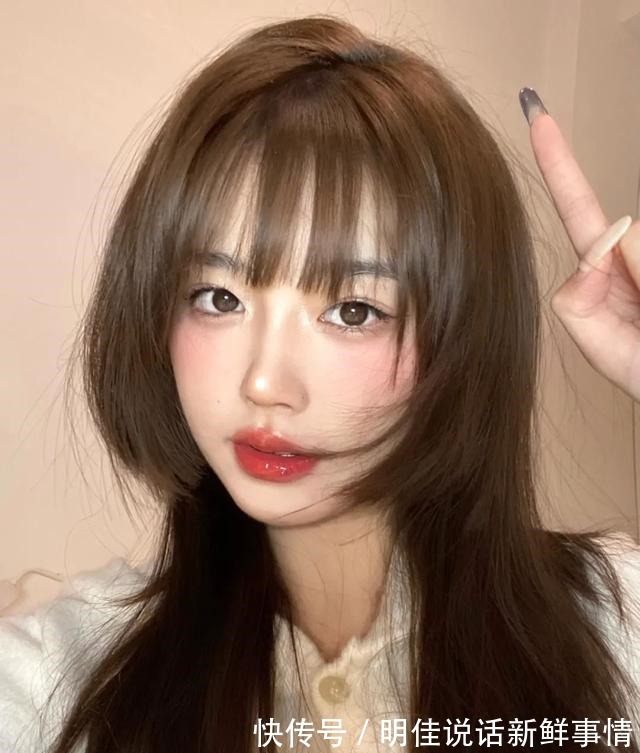 姐妹 女生发型红黑榜!这些发型不要留,又土又显老!