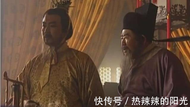 梁山|水浒传中聪明的四个文人,两个梁山出身,最后一个害死宋江!