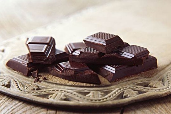 医生|高血压患者吃什么零食能降血压医生告诉你,4种零食可劲的吃