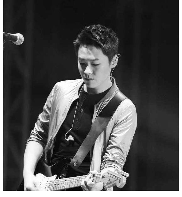 靈魂歌手|中國好聲音總冠軍到獨立色彩強烈的唱作人《靈魂歌手》，梁博