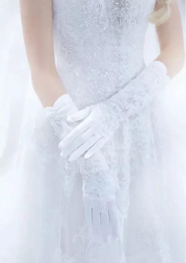 把冰雪奇缘做成婚纱这些迪士尼公主穿的婚纱裙也太好看了