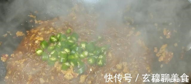 自从学会粉条的这种做法，我家每隔几天就做一次，实在太好吃