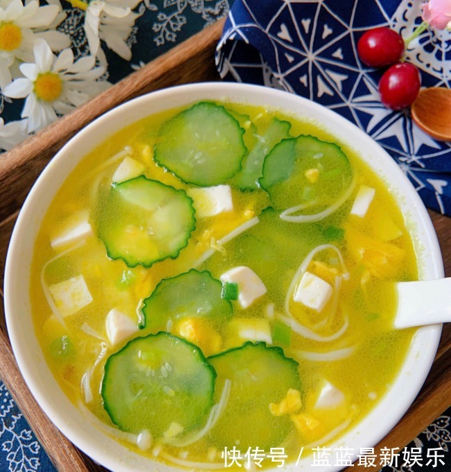 金针菇|瘦身时最爱喝这碗汤,低脂饱腹,清香刮油,吃撑了也不怕