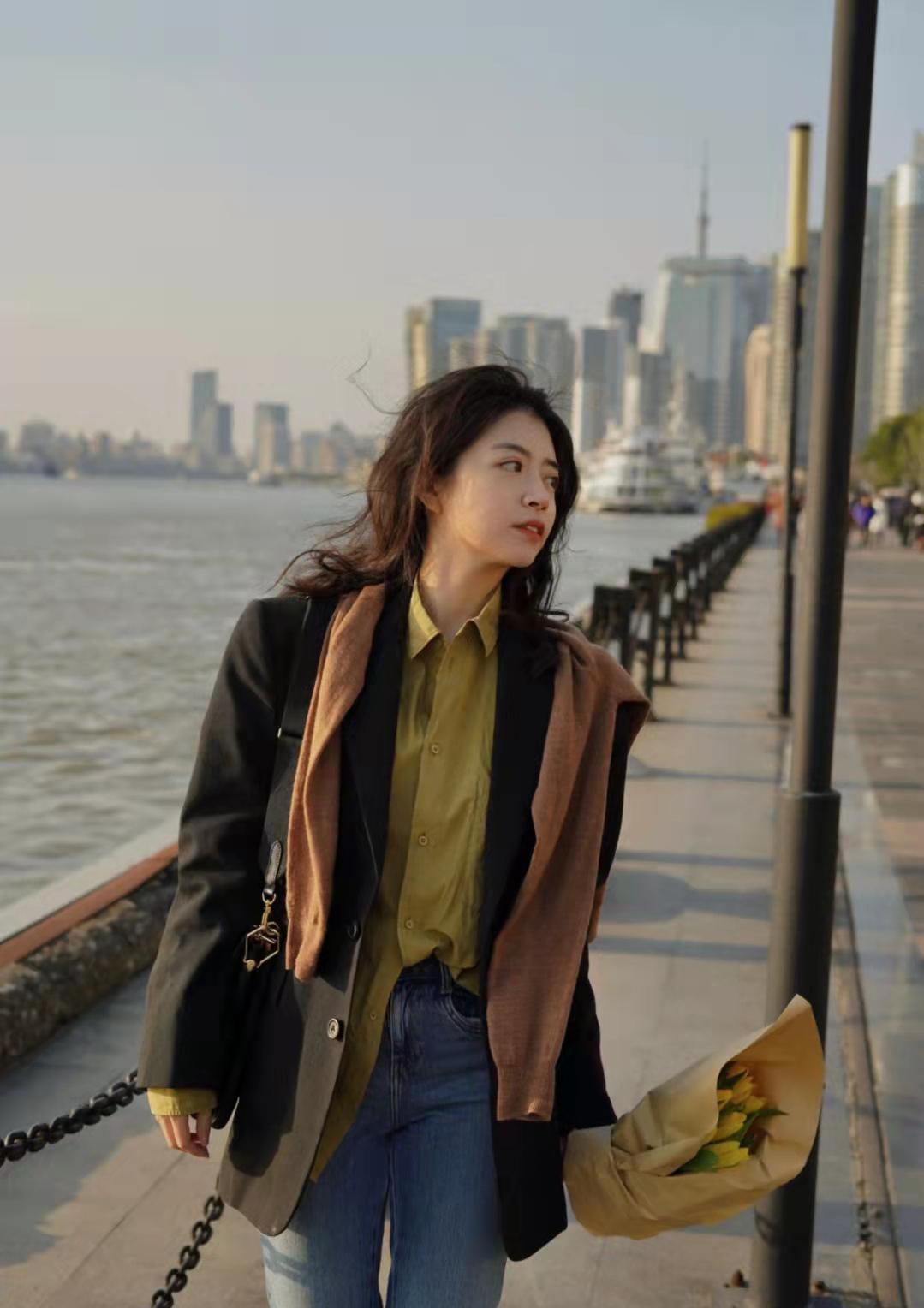 棕黄色 秋冬穿“棕色”能有多美?瞧三木博主的气质搭配,照着穿就很美