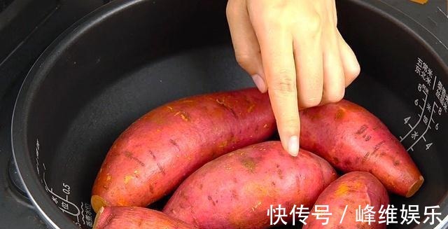 原来烤红薯这么简单,只需电饭煲,不加一滴水,个个香甜流糖汁